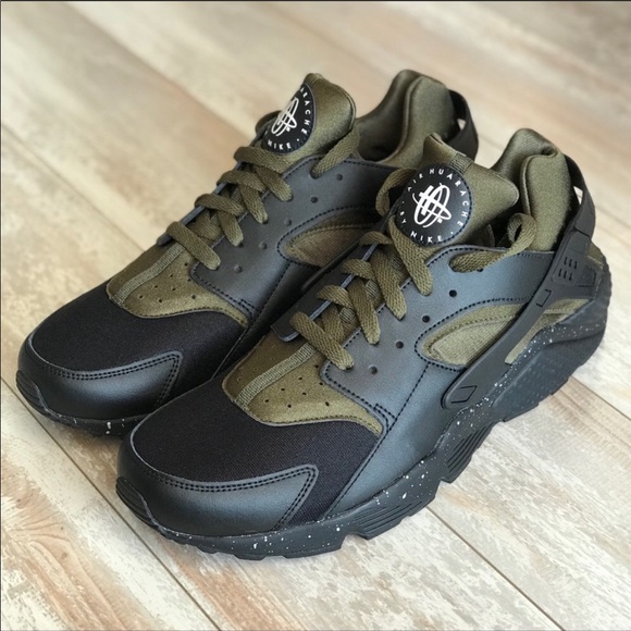 NWT Nike ID Custom Air Huarache Run - Picture 2 of 7